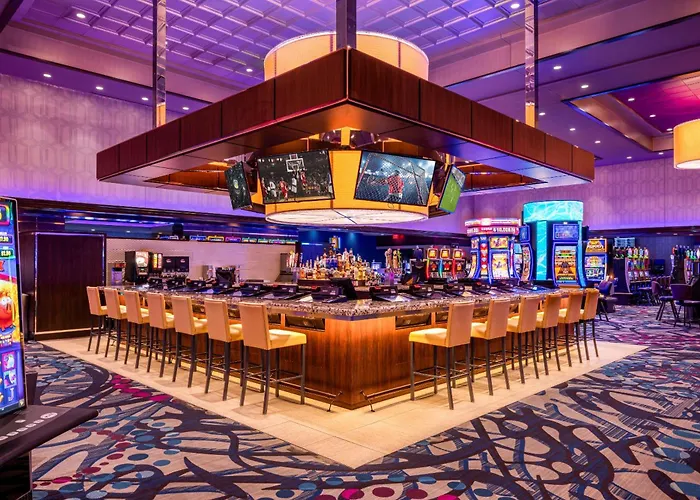 Harrah's & Casino - A Caesars Rewards Destination Hotel